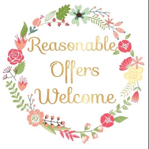 Handcrafted Ceramic Plate with Tree Design - Picture 9 of 9